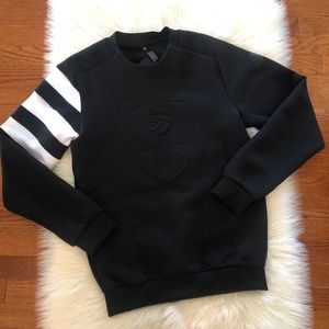 Adidas Volleyball Black and White Sweatshirt